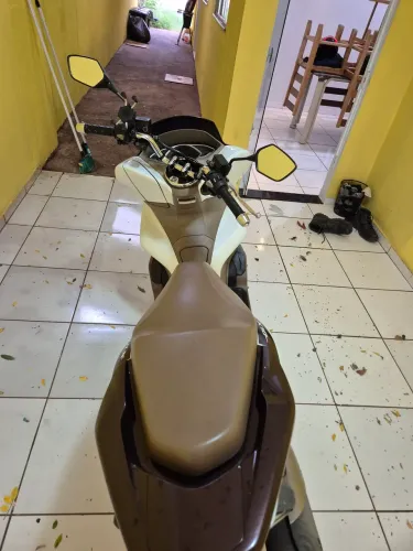 HONDA PCX 150 ABS, 16500 rodados