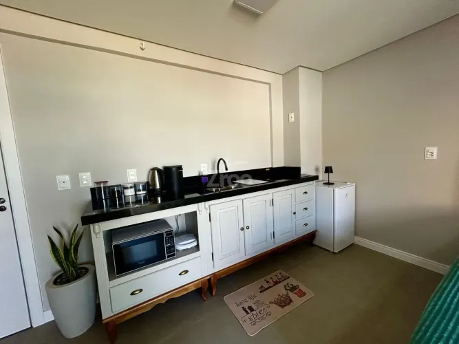 Apartamento com 1 dormitório para alugar, 35 m² por R$ 2.350/mês - Velha - Blumenau/SC