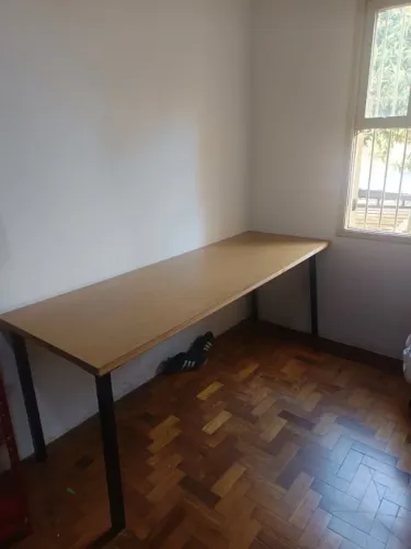 Mesa de madeira 2m x 0,70