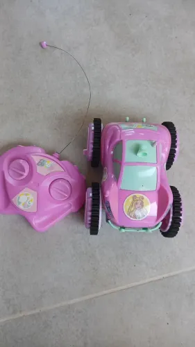 Carrinho de controle da barbie