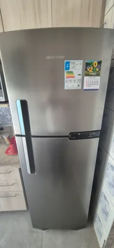 Geladeira Brastemp Frost Free Duplex 375 Litros com Compartimento Extrafrio - BRM44HK