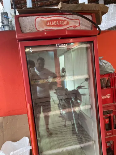 FREEZER COCA COLA