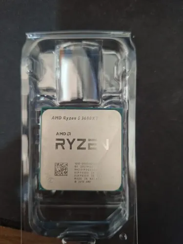 Processador AMD Ryzen 5 3600XT + Cooler Original + Caixa