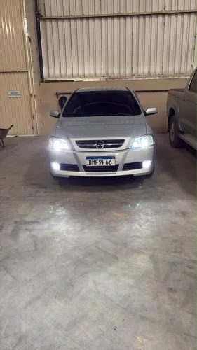 Chevrolet Astra 2.0 8V/ CD 2.0 8V Hatchback 5P AUT 2004