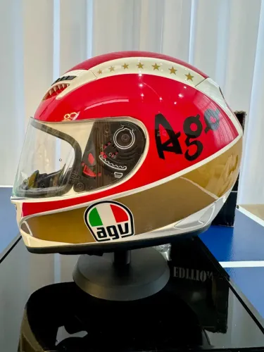 Capacete AGV Giacomo Agostini