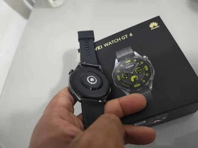 HUAWEI GT4