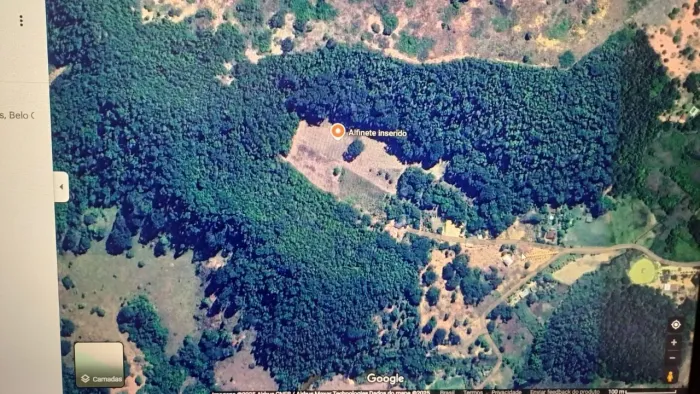 Chácara de 7.500 m2 há 2 km do centro de Brauninha Em Belo Oriente