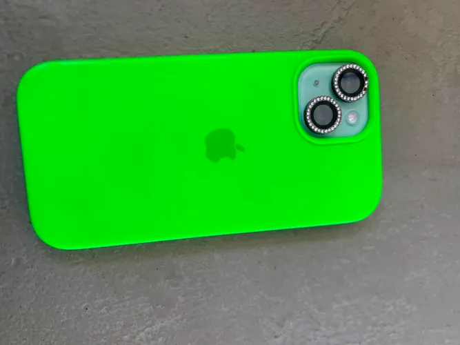 iPhone 15 128GB