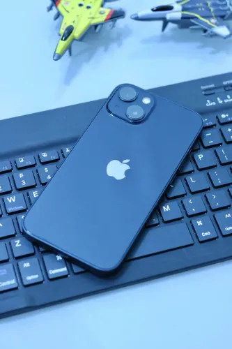 iPhone 13 128GB