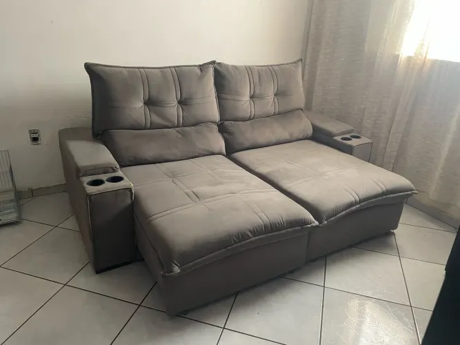 Sofá retrátil