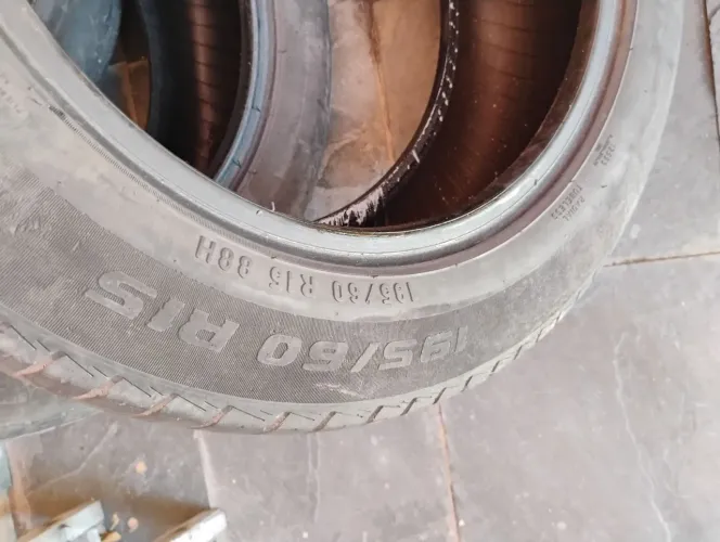 4 Pneu 15 ( meia vida)