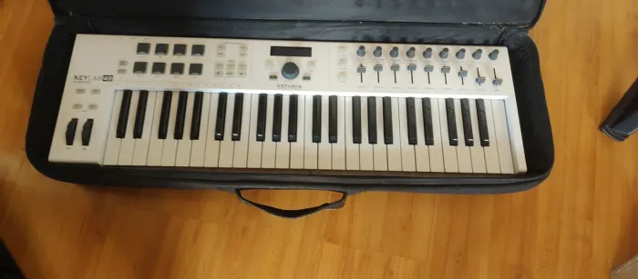 Arturia keyLab 49 Essential mk2