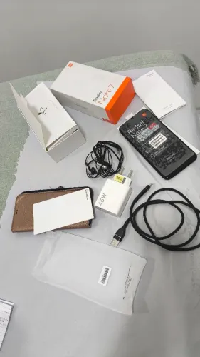 Celular Xiaomi Redmi Note 7 64GB Na Caixa Original + Carregador, Fone e Capinha