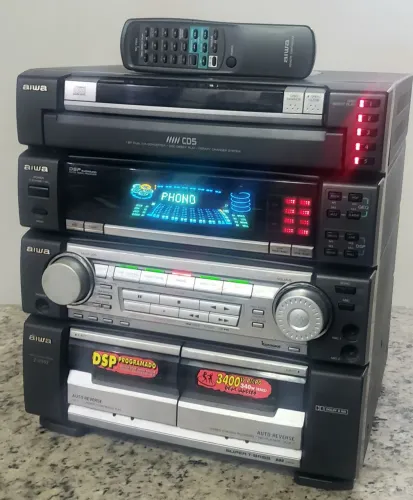 AIWA Z-R997 - MINI SYSTEM CLÁSSICO E POTENTE COM ENTRADA PHONO PARA TOCA-DISCOS
