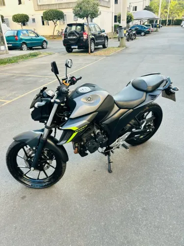Yamaha FZ25 250 Fazer Flex 2024