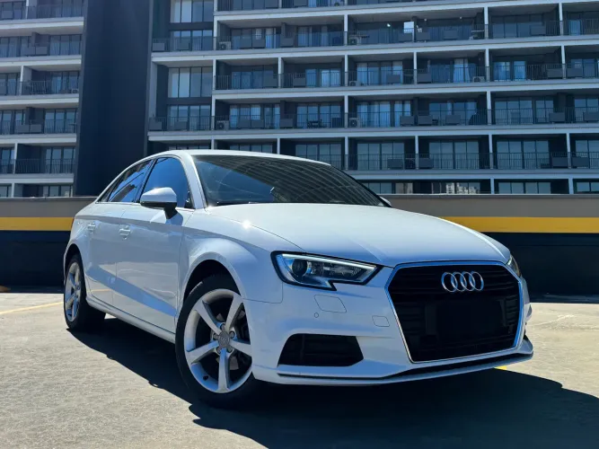 Audi A3 Sedan 1.4 TFSI Flex Tiptronic 4P 2018