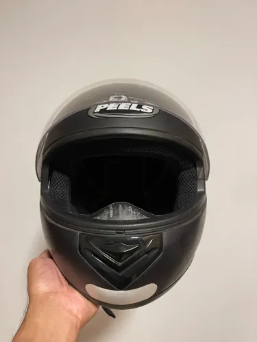 Capacete novo