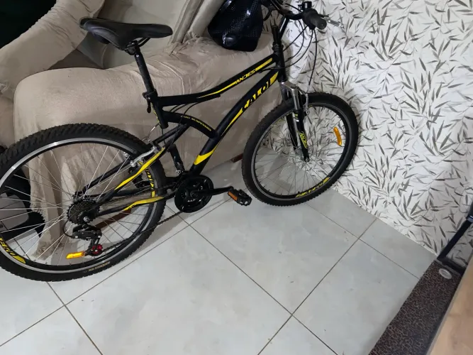 Bicicleta Caloi Andes Freios V-brake Preta Aro 26 21v