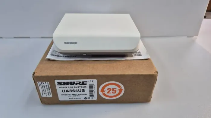 ANTENA DIRECIONAL SHURE WIRELESS SYSTEM MOD : UA 864 US NA CAIXA NOVO