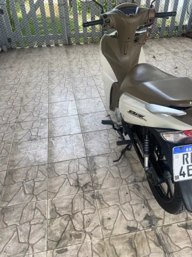 Honda biz 125