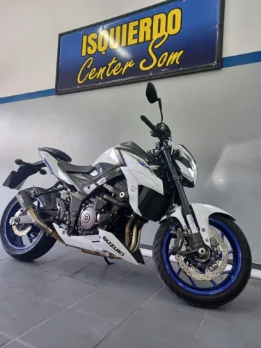 Suzuki GSXS750 2021