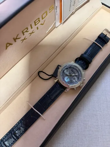 Relógio Akribos XXIV Feminino Luxo - Azul com Cristais