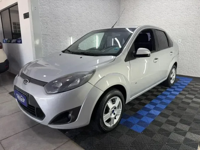 Ford Fiesta Sedan 1.6 16V Flex Mec. 2014