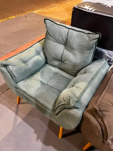 Poltrona cinza 