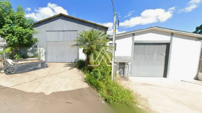 2 PAVILHÕES - BAIRRO PETRÓPOLIS - 700 M²