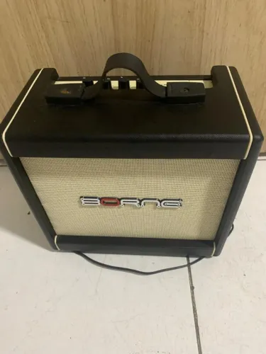 Amplificadora borne
