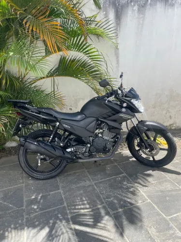 MOTO SEMINOVA E PREÇO EXCELENTE!!