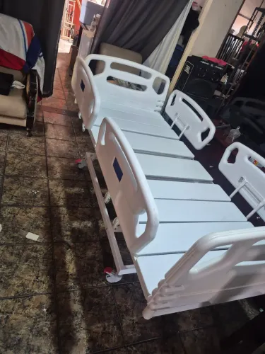 Cama hospitalar 3 manivelad