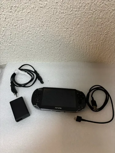 Sony PlayStation PS Vita Preto - Console Portátil Original