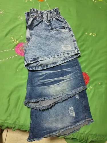 3 SHORTS JEANS SEMI NOVOS TAM 50/52