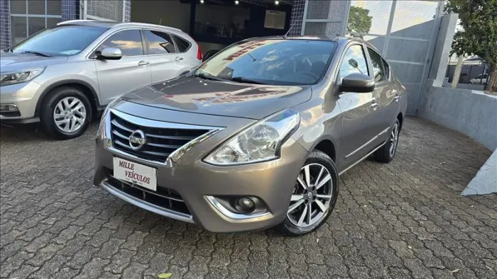 Nissan Versa Unique 1.6 16V Flexstart 4P Aut. 2018