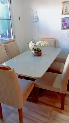 Mesa de jantar 6 cadeiras