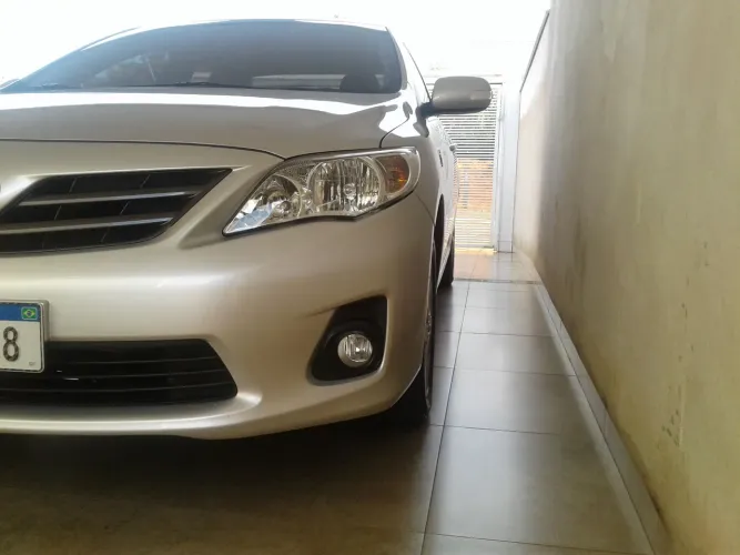 Toyota Corolla XEI 2.0 Flex 16V Aut. 2012