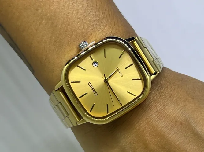 Relógio feminino
