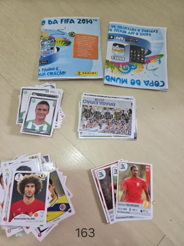 Kit com 163 figurinhas copa Fifa 2014