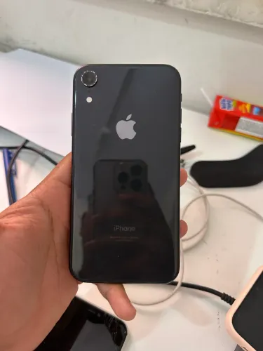 Celular iPhone XR