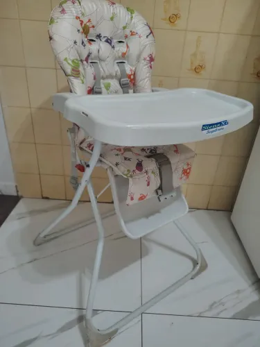 Cadeira de alimentação bebê 