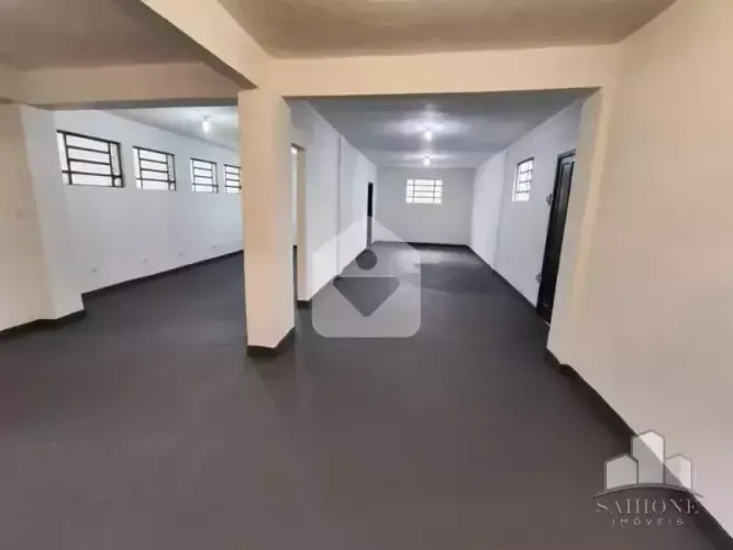 Alugo Excelente Galpão de 102 m² em Cascatinha