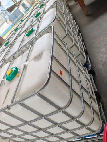 Bombonas de 1000 litros /IBC 