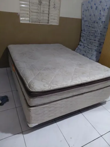 Cama box casal