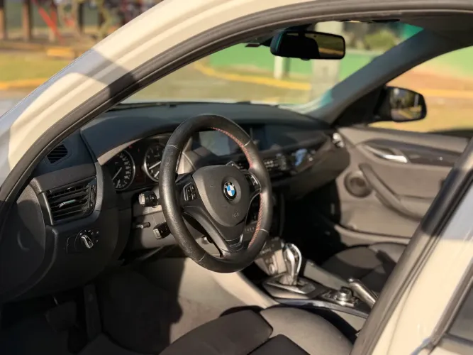 BMW X1 Xdrive 28I Sport 2.0 Activeflex Aut. 2015