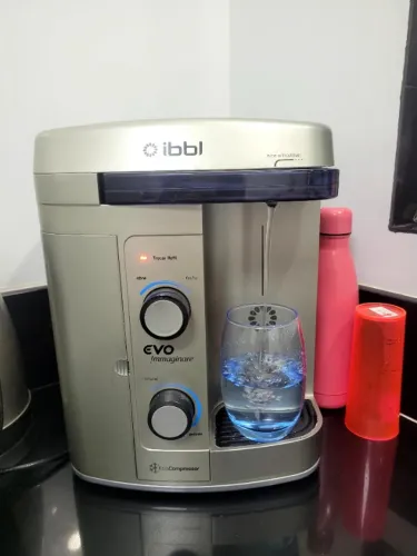 Purificador de Água IBBL Evo Immaginare com Compressor - Excelente Estado