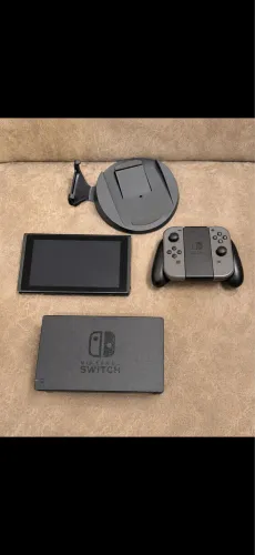 Nintendo Switch 32GB Cinza + Dock e Joy-Cons ? Excelente Estado