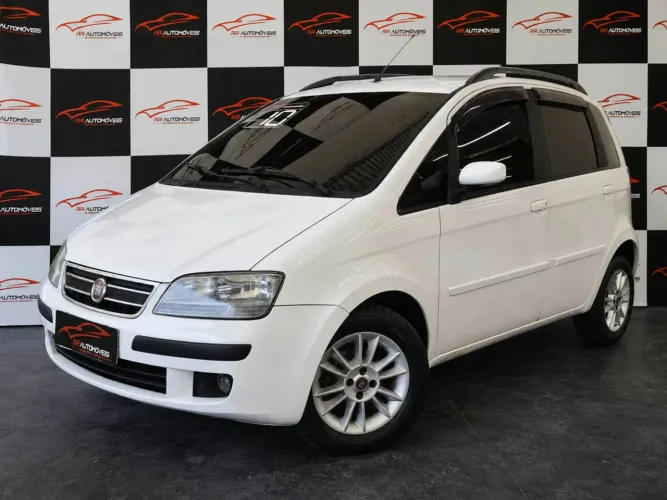 Fiat Idea ELX 1.4 MPI Fire Flex 8V 5P 2010