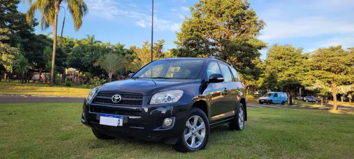 Toyota RAV4 2.4 4X4 16V 170cv Aut. 2011