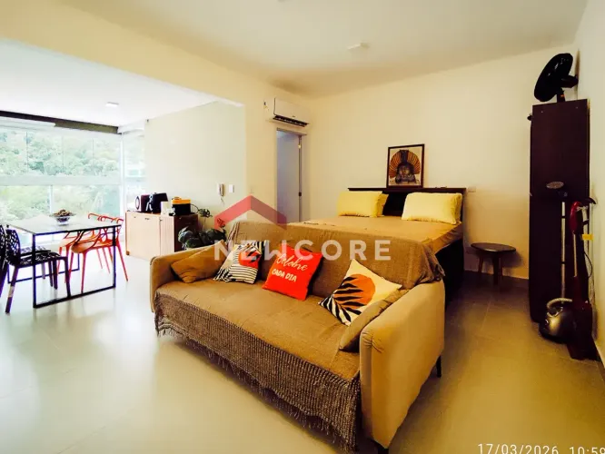 Studio em América - Toninhas - Ubatuba/SP